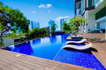 Lagenda Duplex Apartment at Jalan Mathies in Kuching for Sale! 