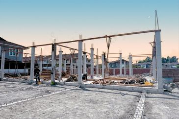 New Semi-Detached House at Semaba in Kuching for Sale! 