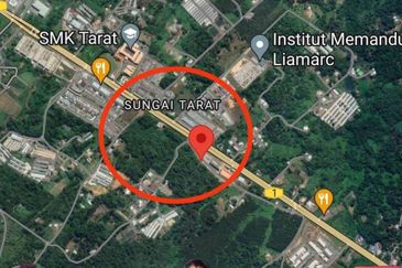 Single Storey Terrace House in Tarat Serian for Sale