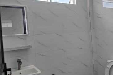 Double Storey Corner Terrace at Jalan Stampin Barat in Kuching for Sale! 