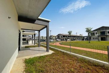 Double Storey Corner at Pines Residence (Opposite MJC) in Kuching for Sale