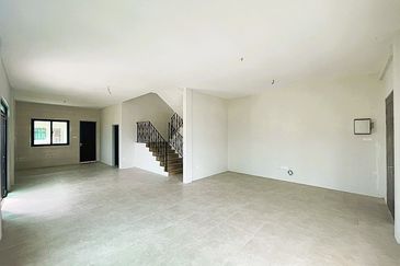 Double Storey Corner at Pines Residence (Opposite MJC) in Kuching for Sale