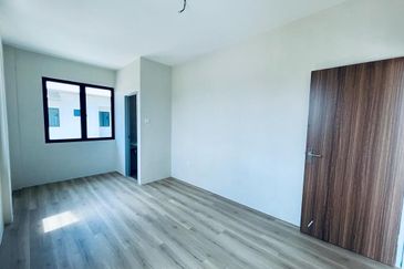 Double Storey Corner at Pines Residence (Opposite MJC) in Kuching for Sale