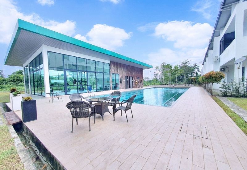 Forest Hill Apartment