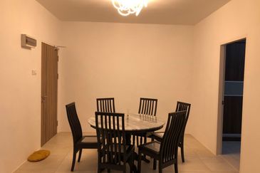 Forest Hill Apartment