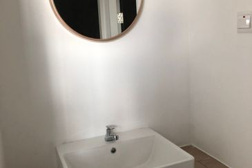 Forest Hill Apartment