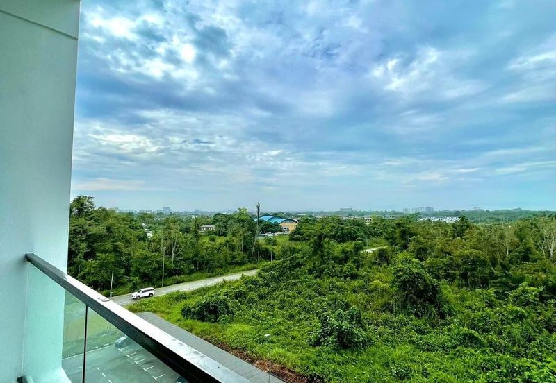 Forest Hill Apartment