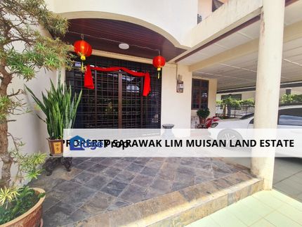 Double Storey Semi Detached House at Jalan Arang in Kuching for Sale, Sarawak, Kuching
