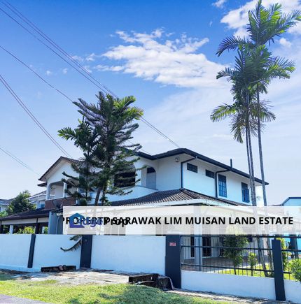 Double Storey Semi D at Jalan Kangking in Kuching for Sale, Sarawak, Kuching
