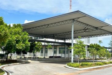 Apartment at Prima Residensi Bintawa in Kuching for Sale