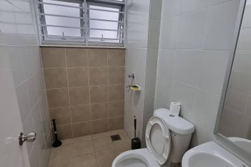 Apartment at Prima Residensi Bintawa in Kuching for Sale