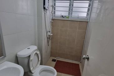 Apartment at Prima Residensi Bintawa in Kuching for Sale