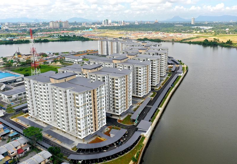 Apartment at Prima Residensi Bintawa in Kuching for Sale