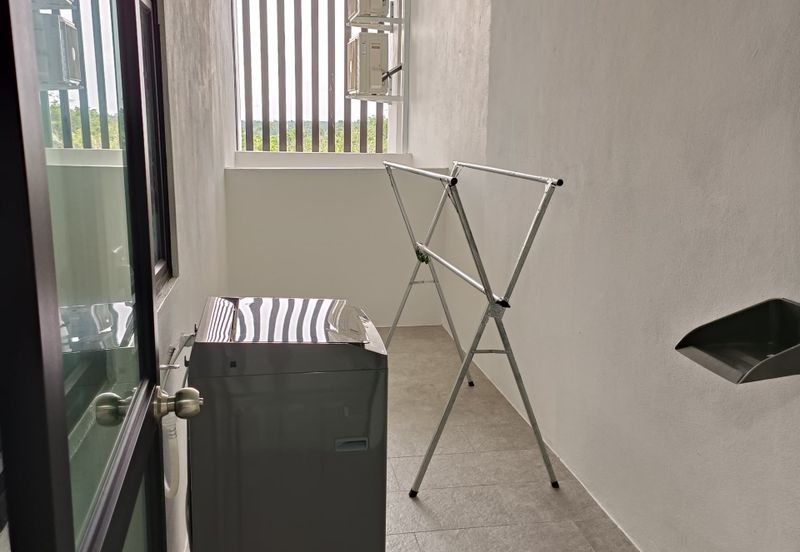 Forest Hill Apartment