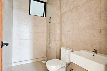 the Glen Apartment at Arang Road in Kuching for Sale