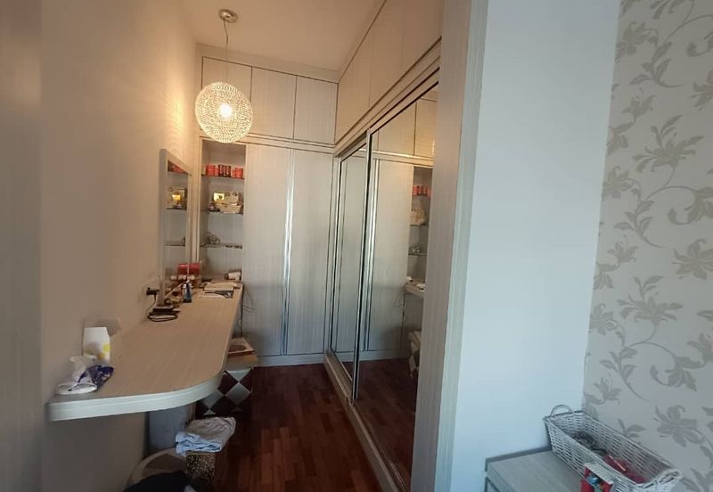 Double Storey Terrace at Jalan Merpati (Near to Merlin Garden) for Sale