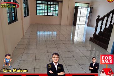 Double Storey Semi Detached at Jalan Sherip Masahor in Kuching for Sale