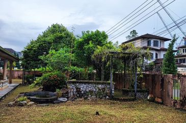 Double Storey Semi Detached at Jalan Sherip Masahor in Kuching for Sale