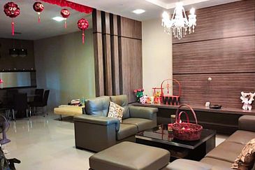 Double Storey Terrace at Top Green Heights in Kuching for Sale