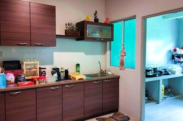 Double Storey Terrace at Top Green Heights in Kuching for Sale