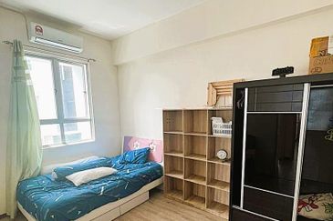 SkyVilla Condominium