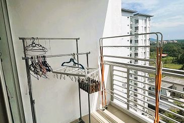 SkyVilla Condominium