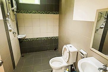 SkyVilla Condominium