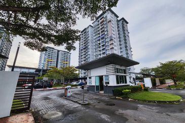 MJC-Skyvilla Condominium