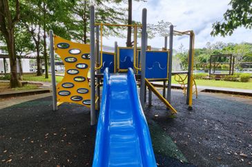 MJC-Skyvilla Condominium