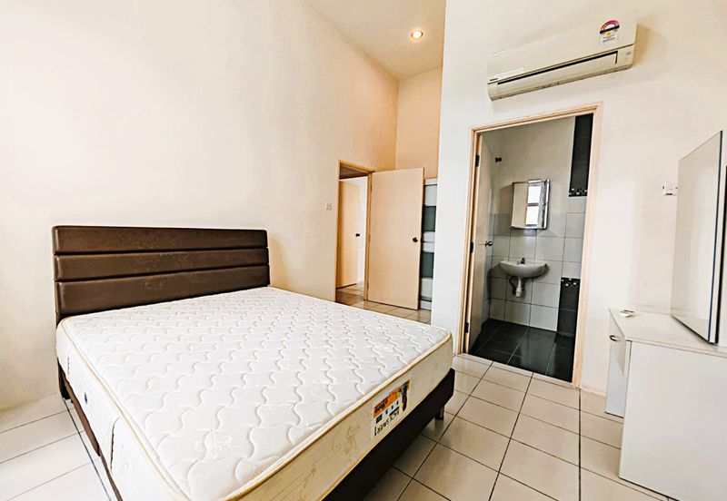 MJC-Skyvilla Condominium