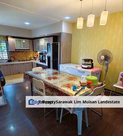 Double Storey Semi D at Stutong Baru (Tabuan Jaya 2) in Kuching for Sale, Sarawak, Kuching