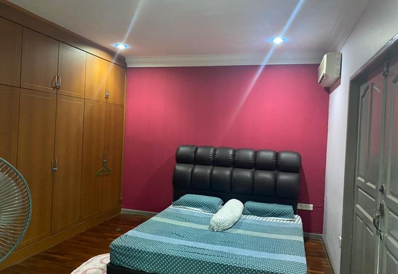 Double Storey Semi Detached House at Charming / Sunny Hill Garden in Kuching for Sale