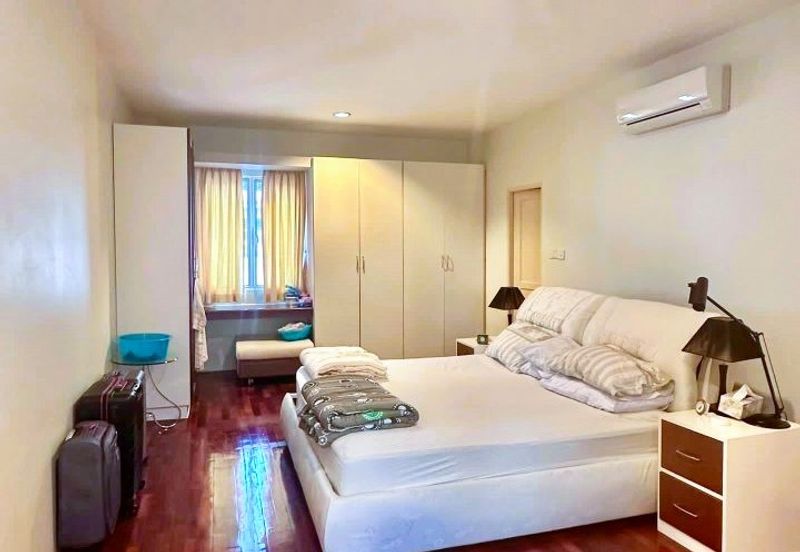 Saville Suites Apartment