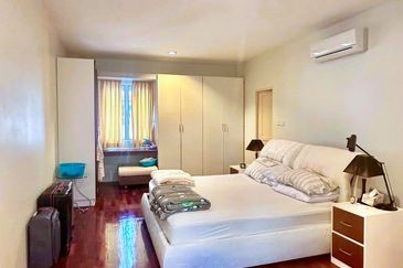 Saville Suites Apartment