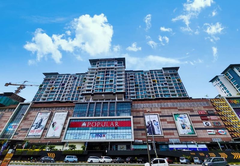 4 Storey Shoplot at Milan Square (facing Main Road & Vivacity Megamall) in Kuching for Sale