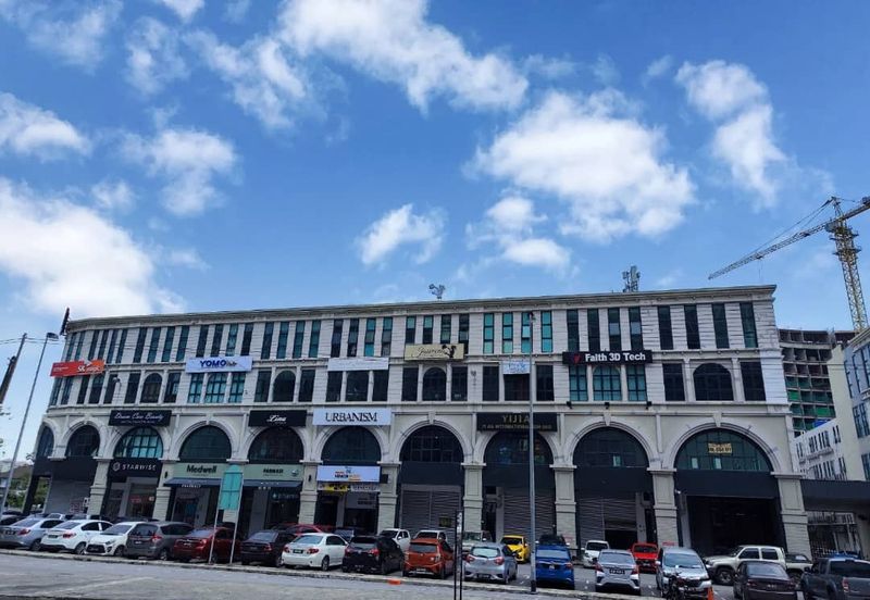 4 Storey Shoplot at Milan Square (facing Main Road & Vivacity Megamall) in Kuching for Sale