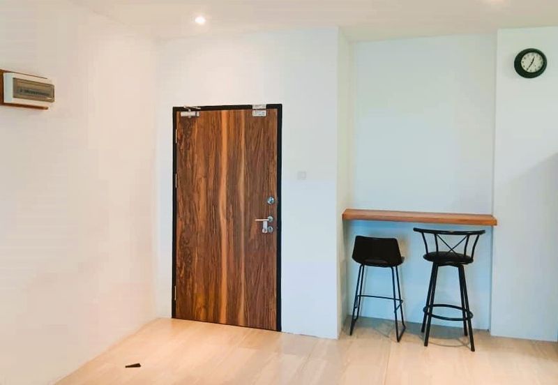 Fulton Park Apartment