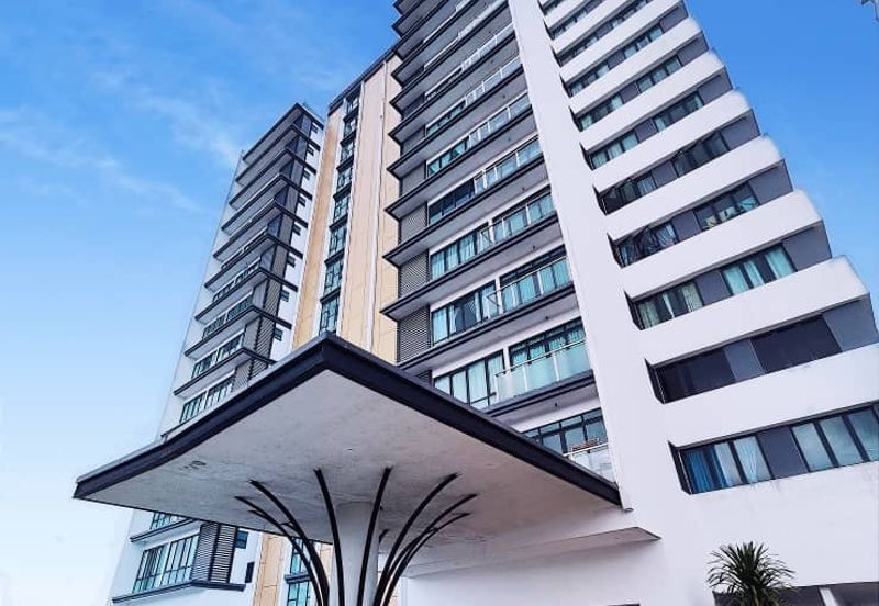 Royal Richmond Gold Condominium