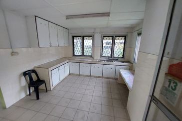 Double storey semi d at rock road in Kuching for Sale