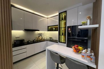 Cascadale Residence at Taman BDC Stampin Jalan Stutong in Kuching for Sale