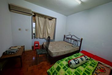 Double Storey Semi Detached House at Lorong Stampin in Kuching