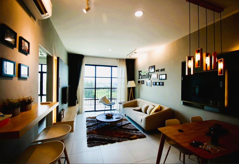 Sapphire On The Park