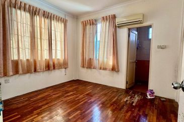 Double Storey Terrace Corner at Stampin Tengah in Kuching for Sale