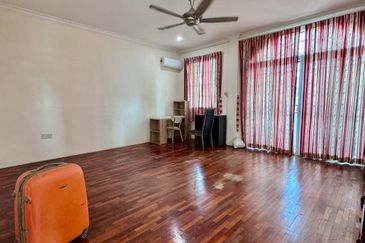 Double Storey Terrace Corner at Stampin Tengah in Kuching for Sale