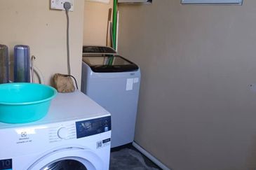 Saville Suites Apartment