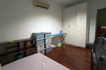 Saville Suites Apartment