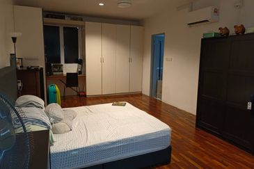 Saville Suites Apartment