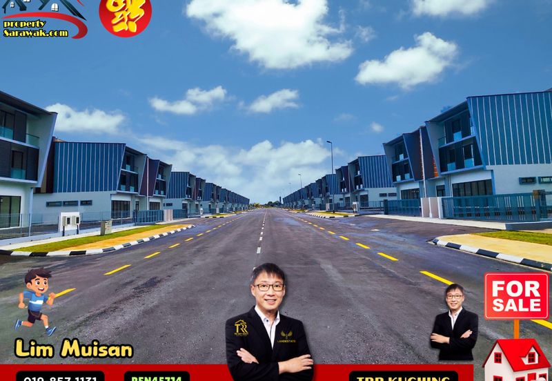 3 Storey Semi-Detached Showroom cum Office at Pine Square 66 Light Industry Park for Sale