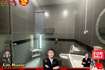 Double Storey Semi Detached House at Jalan Urat Mata in Kuching for Sale