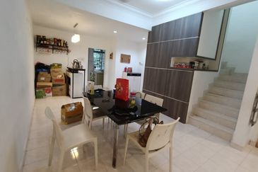 Nusa Villa Townhouse